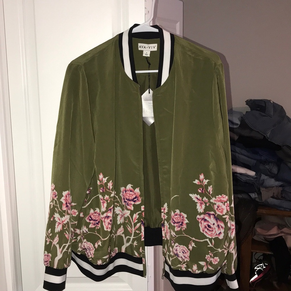 Bomber jacket NWT